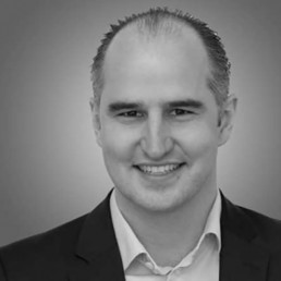 Prof Stefan Fickl expert of hyadent bg
